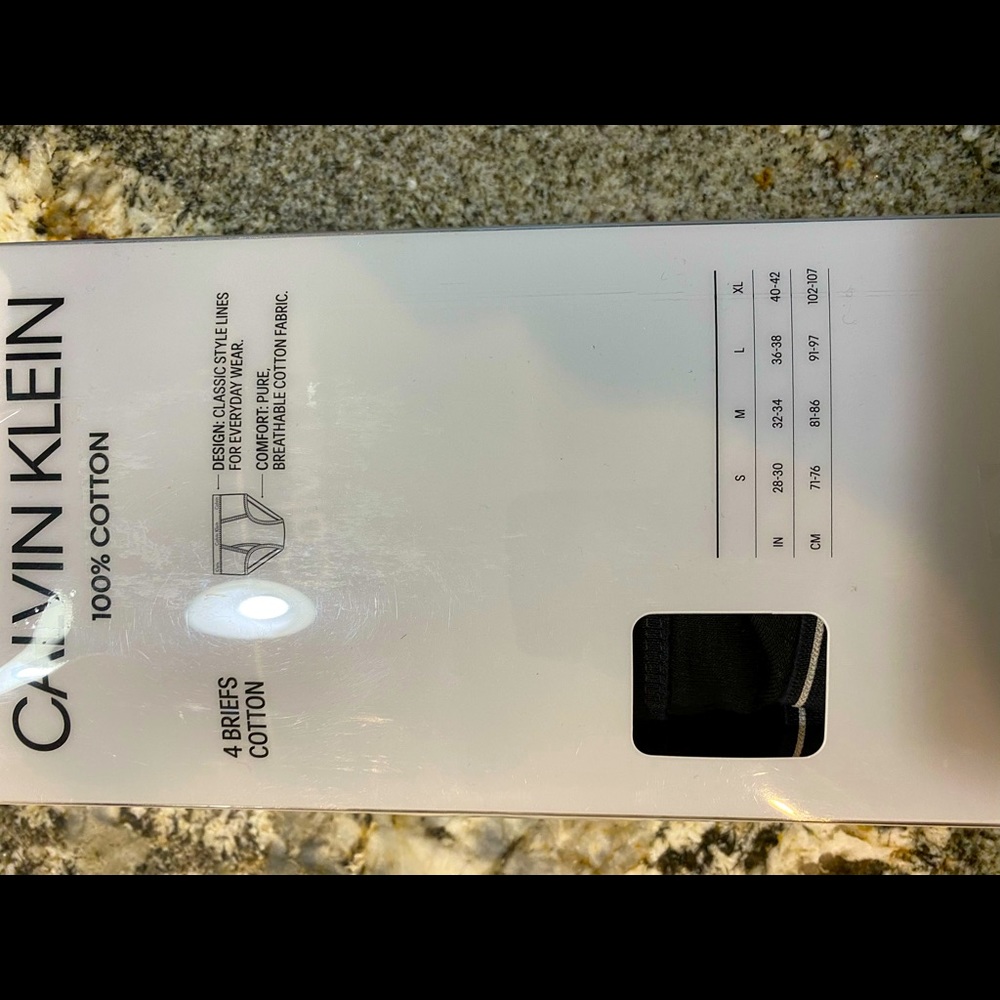 Calvin Klein Classic Fit Briefs